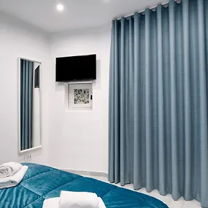 Ampolla House , Napoli Italia